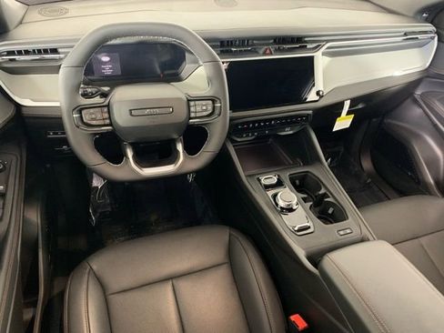 New 2026 Jeep Cherokee Limited AWD/4WD image 13