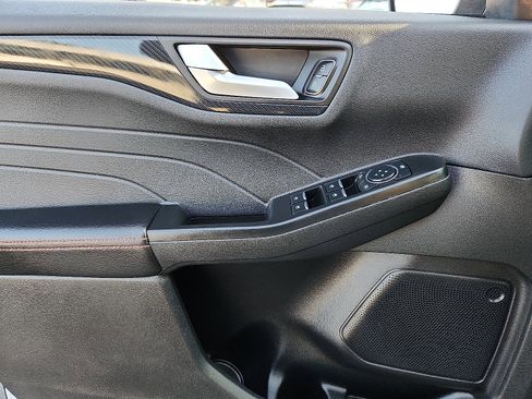 Used 2025 Ford Escape ST-Line w/ Tech Pack #1 image 15