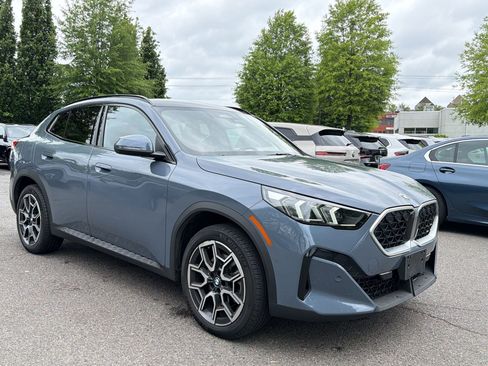 Used 2025 BMW X2 xDrive28i w/ Premium Package AWD/4WD image 6