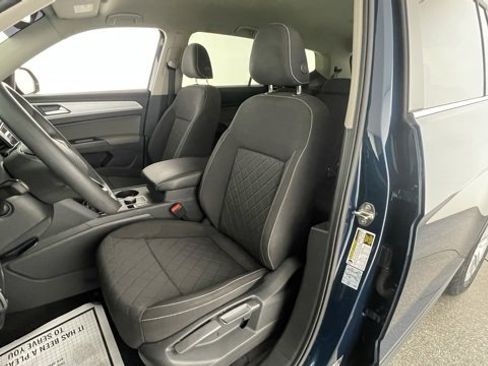 Used 2021 Volkswagen Atlas S image 33