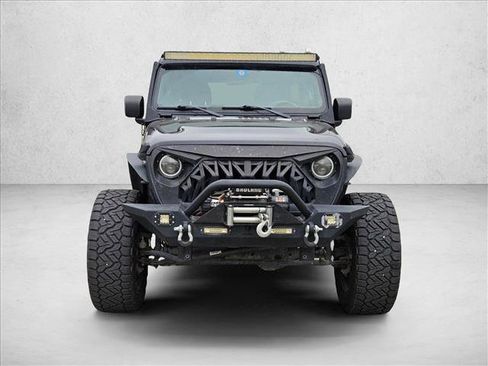 Used 2020 Jeep Wrangler Unlimited Sport S image 2