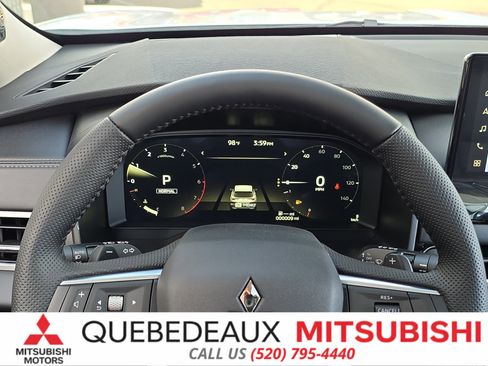 New 2026 Mitsubishi Outlander SE FWD image 18