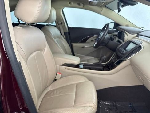 Used 2015 Buick LaCrosse Premium FWD image 24