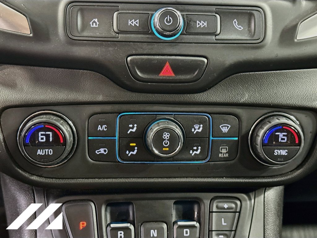 Used 2021 GMC Terrain SLE w/ Driver Convenience Package AWD/4WD image 16