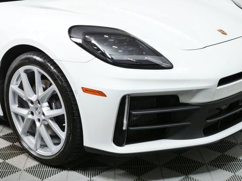 Certified 2026 Porsche Panamera 4 AWD/4WD image 39