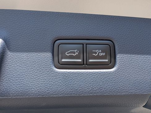 New 2026 Kia Carnival EX image 14