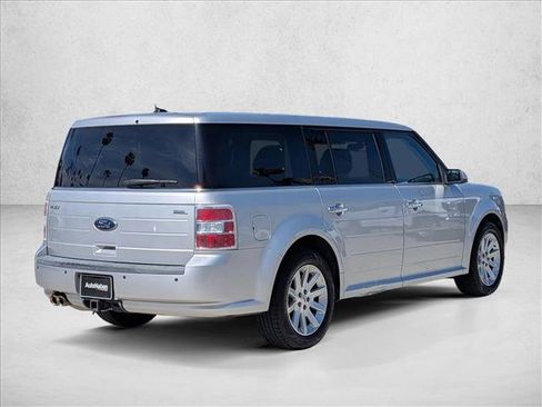 Used 2011 Ford Flex SEL w/ Rapid Spec Order Code image 5
