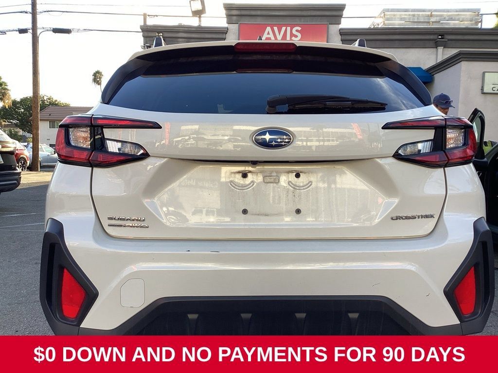 Used 2025 Subaru Crosstrek 2.5i Premium AWD/4WD image 4