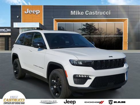New 2025 Jeep Grand Cherokee Limited w/ Black Appearance Package image 1