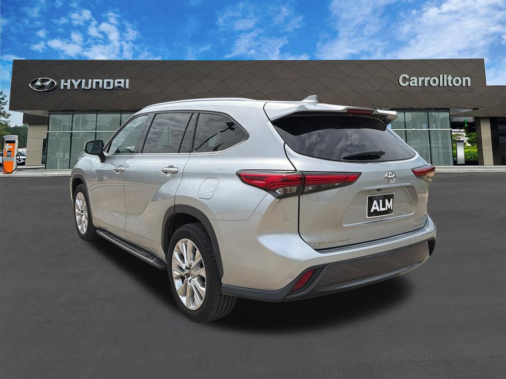 Used 2020 Toyota Highlander Limited FWD image 7