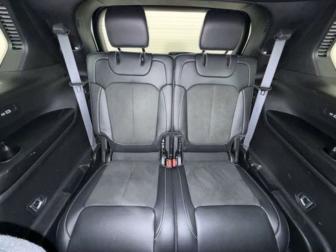 Used 2023 Jeep Grand Cherokee L Laredo AWD/4WD image 25