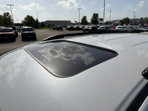 Used 2023 Honda Odyssey Sport image 10