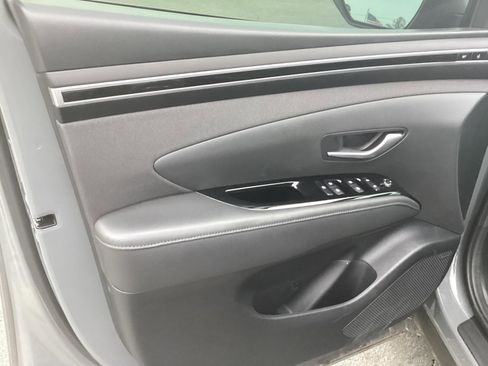 Used 2024 Hyundai Tucson Limited FWD image 15