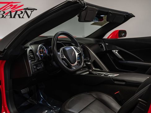 Used 2019 Chevrolet Corvette Stingray Convertible Z51 2LT image 54