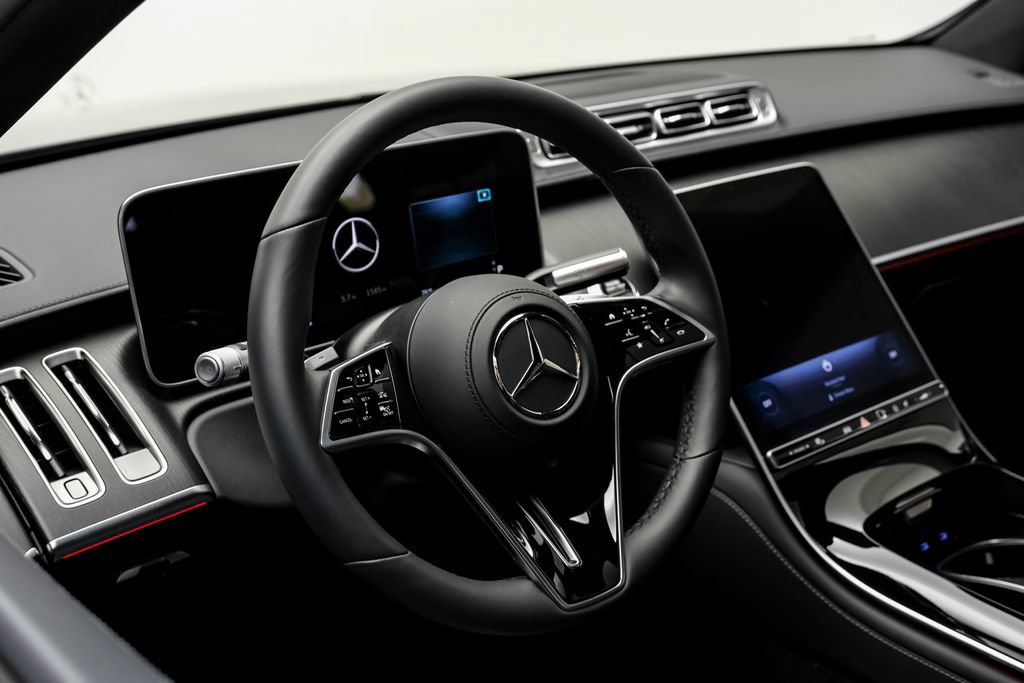 Used 2025 Mercedes-Benz S 500 4MATIC image 17