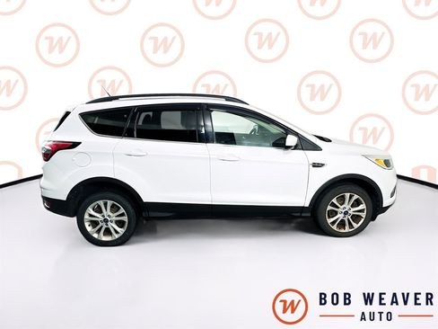 Used 2018 Ford Escape SE w/ SE Sync 3 Package image 8