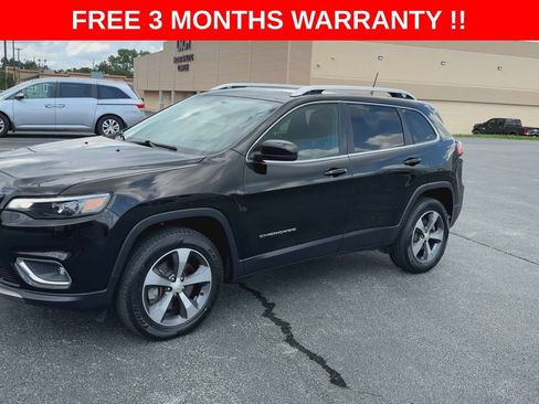 Used 2019 Jeep Cherokee Limited AWD/4WD image 4
