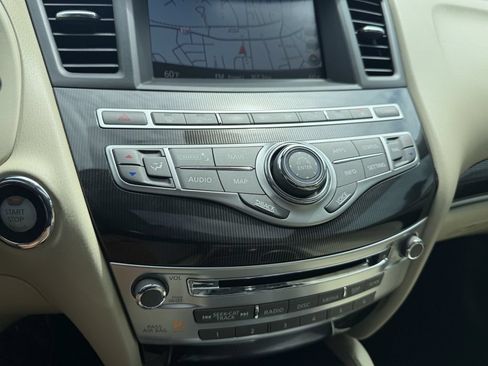 Used 2017 INFINITI QX60 Luxe w/ Premium Plus Package AWD/4WD image 39