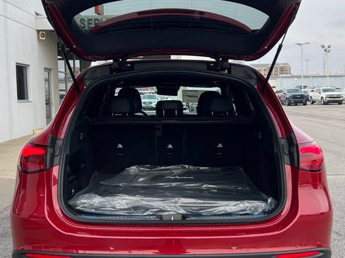 Used 2026 Mercedes-Benz GLC 300 image 27