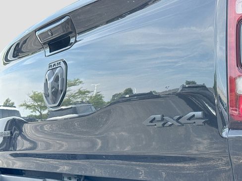 Used 2020 RAM 1500 Big Horn AWD/4WD image 13