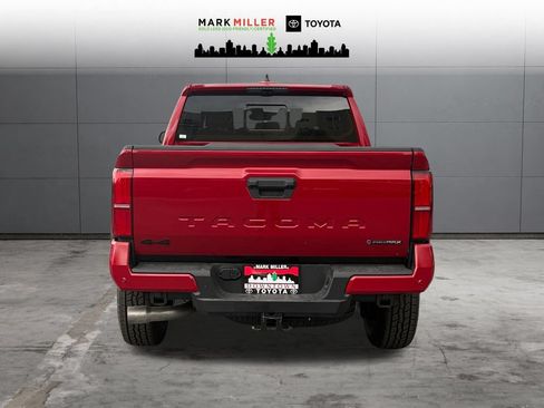 New 2026 Toyota Tacoma TRD Off-Road w/ TRD Off Road Premium Package AWD/4WD image 5