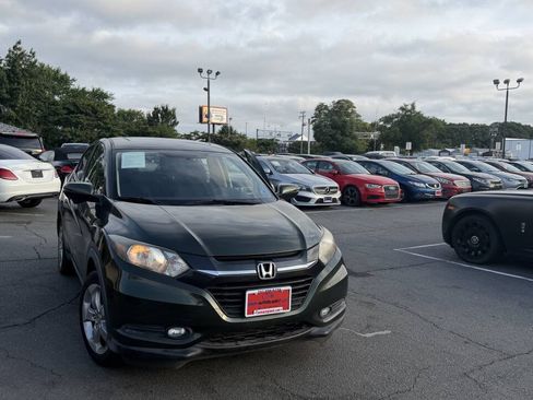 Used 2016 Honda HR-V EX image 3
