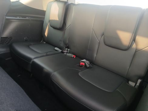 Used 2022 Nissan Armada SL RWD image 18