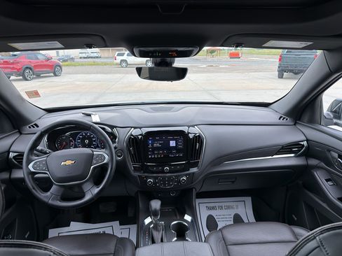 Used 2023 Chevrolet Traverse High Country AWD/4WD image 14