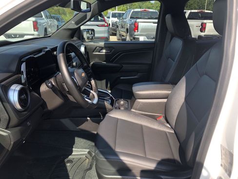 Used 2026 Chevrolet Colorado LT w/ LT Convenience Package AWD/4WD image 21