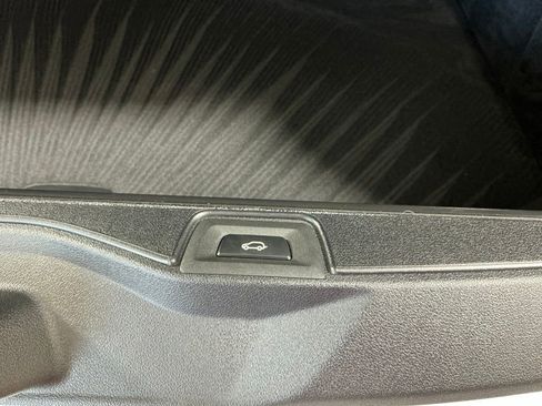 Certified 2023 BMW X5 sDrive40i w/ Premium Package RWD image 31