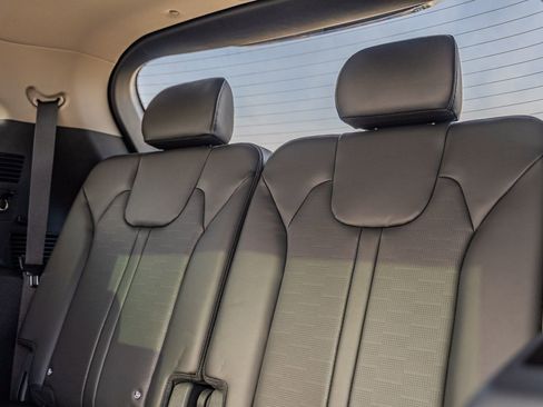 New 2026 Kia Sorento S image 14