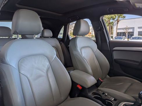 Used 2018 Audi Q3 2.0T Premium w/ Convenience Package image 19