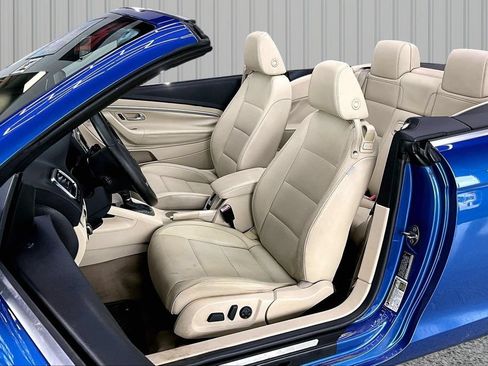 Used 2012 Volkswagen Eos Komfort FWD image 19