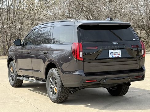 New 2025 Ford Expedition Tremor image 5