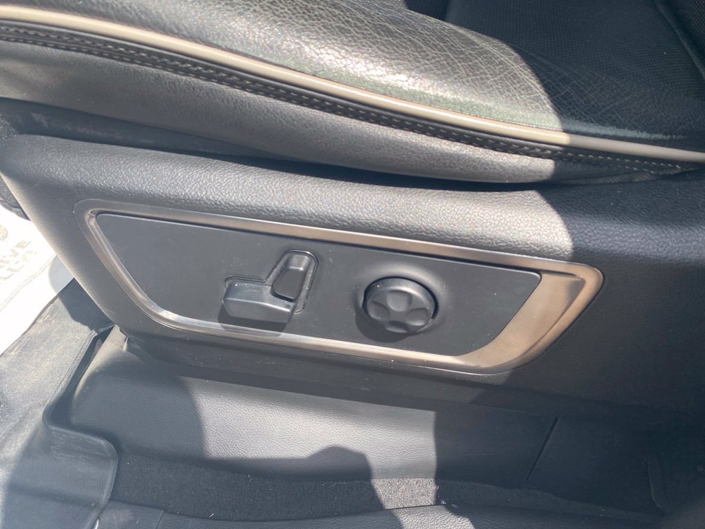 Used 2019 RAM 1500 Limited AWD/4WD image 13