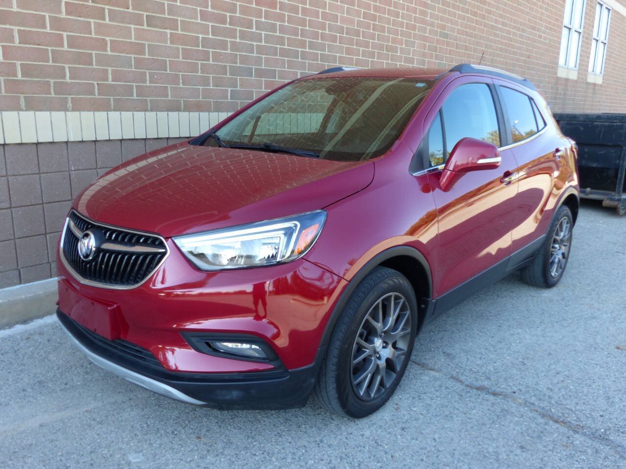Used 2019 Buick Encore Sport Touring w/ Safety Package FWD image 5