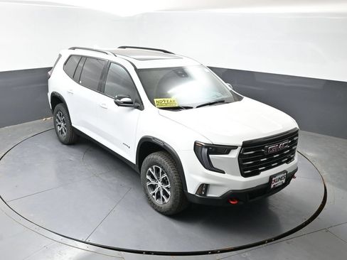 New 2026 GMC Acadia AT4 w/ Luxury Package AWD/4WD image 37