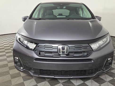 New 2026 Honda Odyssey Touring image 2