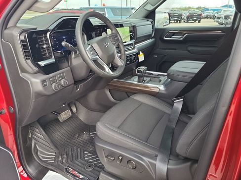 New 2026 Chevrolet Silverado 1500 LT Trail Boss w/ Convenience Package II image 13