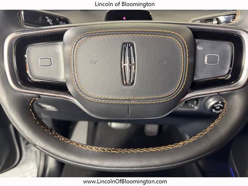 Used 2025 Lincoln Navigator Black Label AWD/4WD image 20