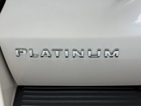 Used 2019 Ford Expedition Max Platinum AWD/4WD image 13