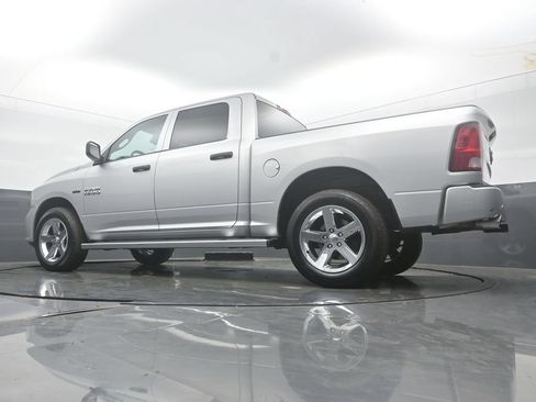 Used 2018 RAM 1500 Express w/ Express Value Package AWD/4WD image 46