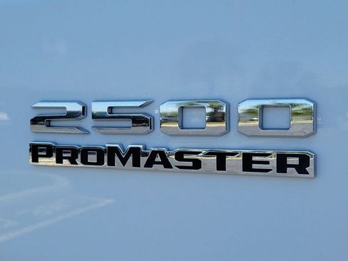 Used 2023 RAM ProMaster 2500 FWD image 7