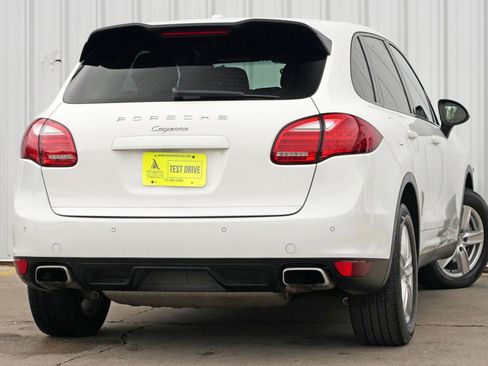 Used 2014 Porsche Cayenne image 4