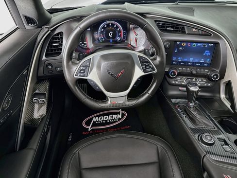 Used 2018 Chevrolet Corvette Z06 RWD image 23