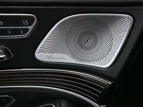 Used 2018 Mercedes-Benz S 560 4MATIC Sedan image 12