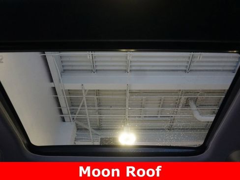 Used 2021 Toyota Camry XSE w/ Navigation Package image 8