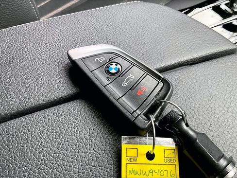 Used 2021 BMW 540i w/ Convenience Package RWD image 14