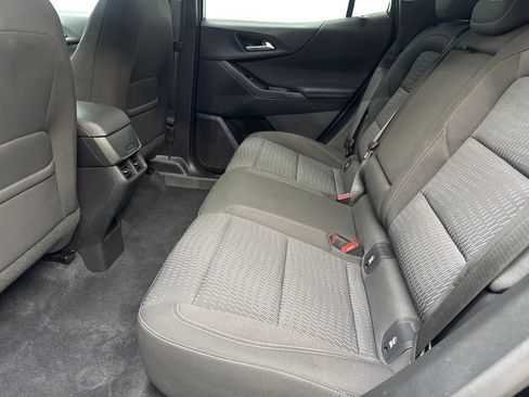 Used 2025 Chevrolet Equinox LT FWD image 33