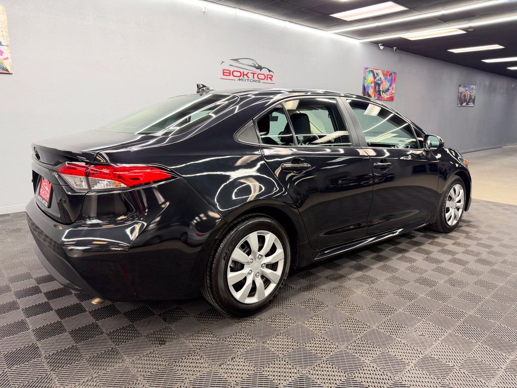 Used 2021 Toyota Corolla LE w/ Carpet Mat Package (TMS) FWD image 15